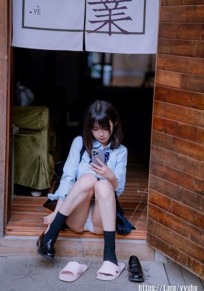三叶草www在线观看高清_蓝光电影在线观看