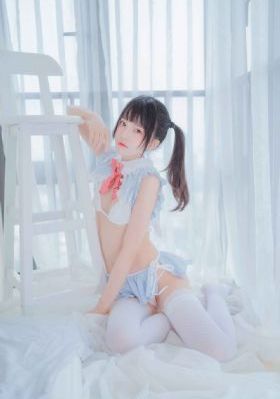 美丽的小蜜蜂美国版7娃娃脸_BD免费全集观看