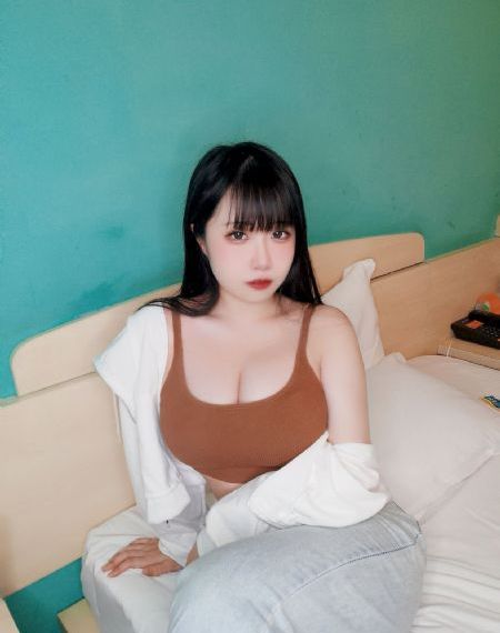 狂揉吃奶胸60分钟视频动漫一_在线视频网