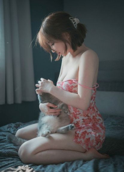 少妇大战28厘米黑人_BD英语高清完整版播放