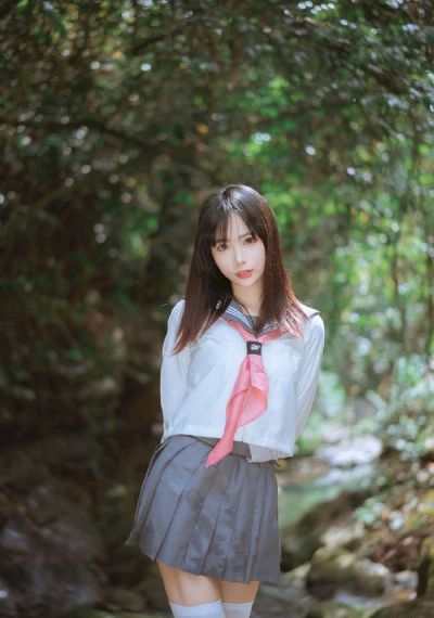 可疑的美发店_剧情片免费在线播放