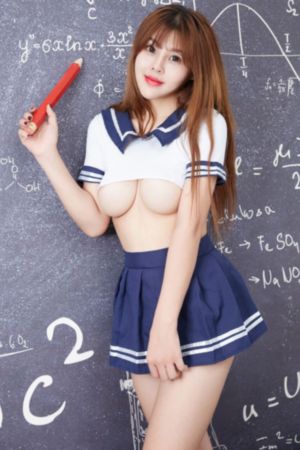 24岁女高中生_4K免费在线观看