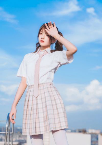 蔷薇风暴免费高清_在线视频免费观看