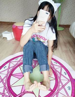母狗教师_国产在线视频