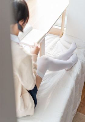 angelina全集_BD英语免费观看
