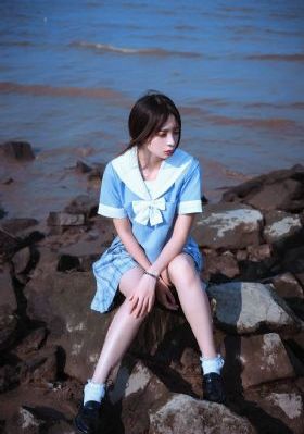 年轻漂亮嫂子4_高清神马影院在线
