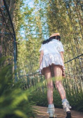 心惊胆战的同居免费观看全集中文_青苹果乐园免费高清观看
